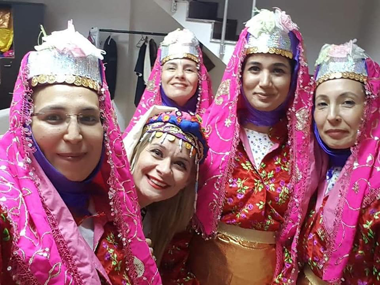 Halk Oyunlarımız